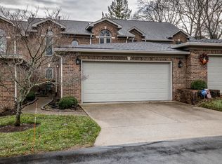 2213 Terrace Woods Ct, Lexington, KY