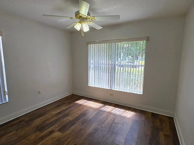 4474 Caicos Dr — Photo 16