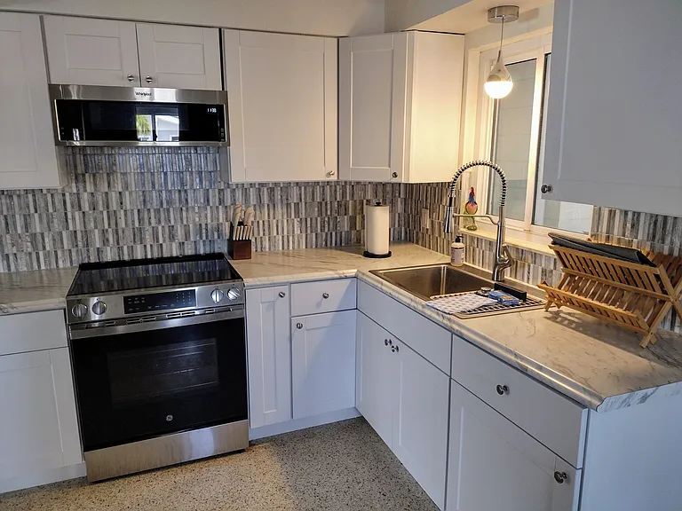 3408 E Debazan Ave — Photo 13