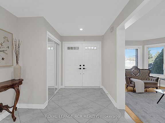 4th image of 8932 Martin Grove Rd