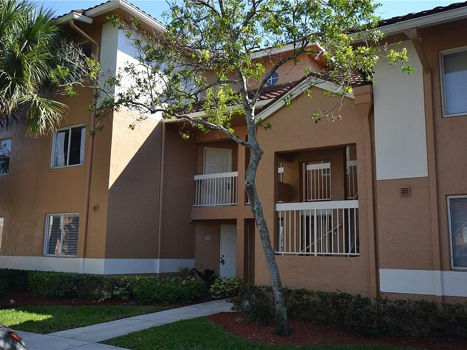 1st image of 832 NW 92nd Avenue #832