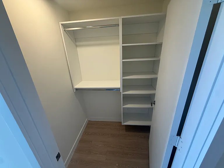 2505 NE 193rd St #115 — Photo 7