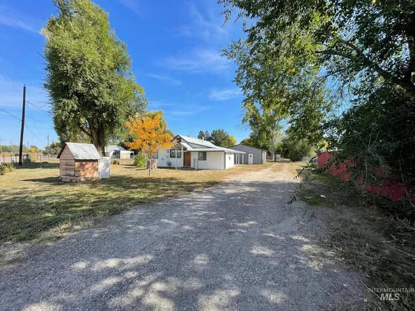 960 Railroad Ln, Payette, ID 83661