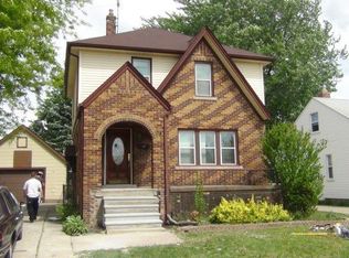 22394 Hayes Rd, Eastpointe, MI 48021