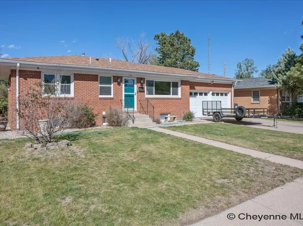 138 Carroll Ave, Cheyenne, WY 82009