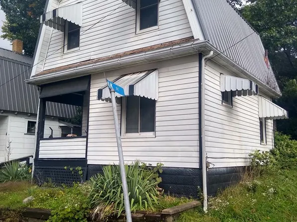 8 Seeley Ave, Oil City, PA 16301