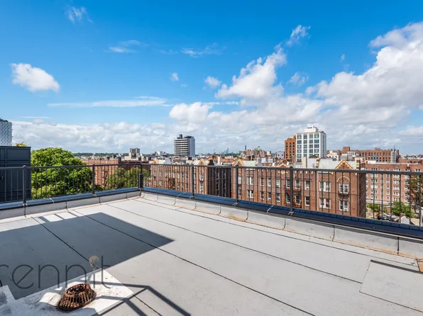 320 Linden Boulevard image 27 of 30