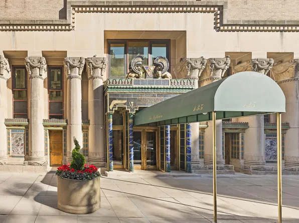 135 West 70th Street image 14 of 14