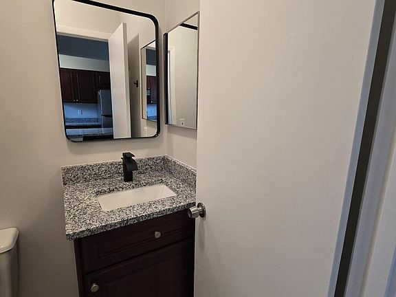 5th image of 2976 SE Bonita St