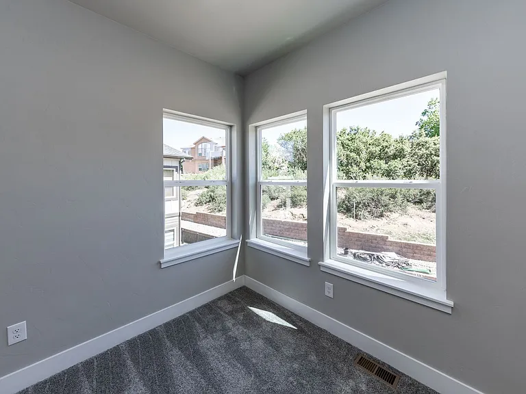 5365 Sky Top Ln — Photo 49