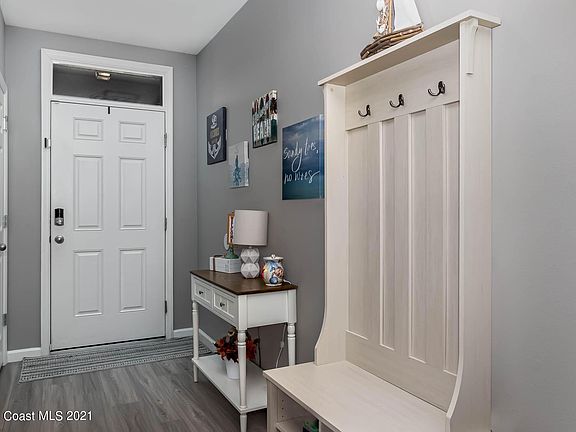 3rd image of 230 Forest Trace Cir