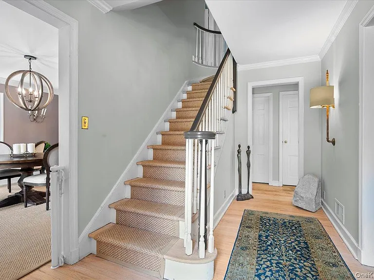 150 Kingsbury Rd — Photo 14