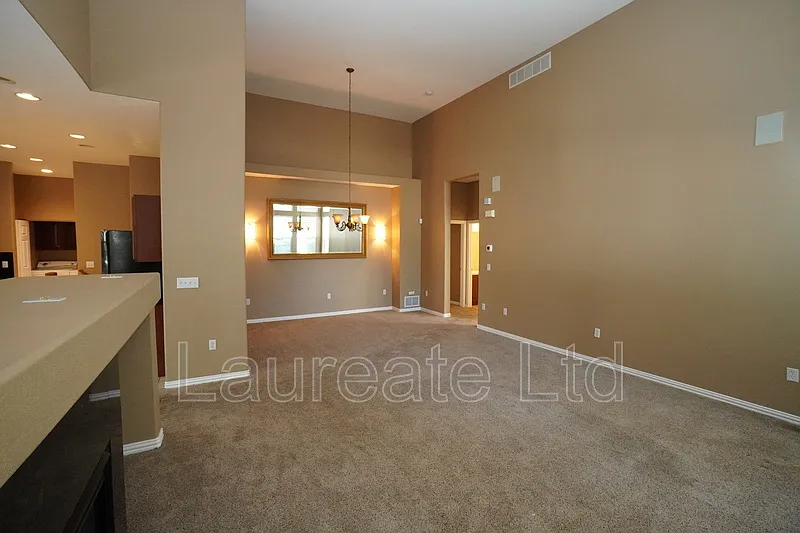 2 bed, 2.0 bath, 1625 sqft, $2,595 — Photo 2