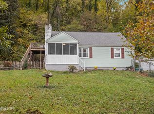 4908 Cabin Rd, Knoxville, TN 37918