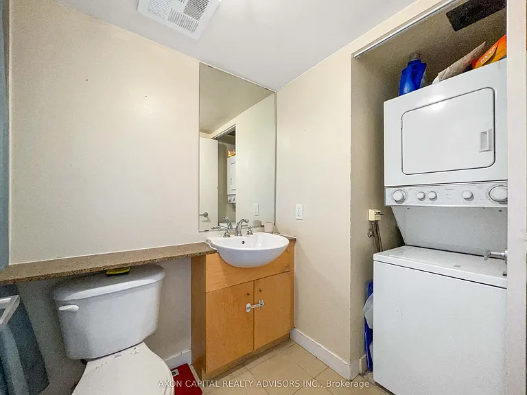 397 Front St W #1711 — Photo 15