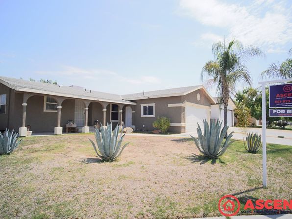 4900 Magic Ave
