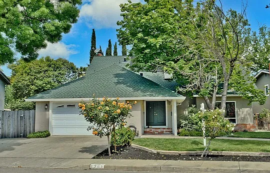 1761 Paseo Del Cajon photo 1