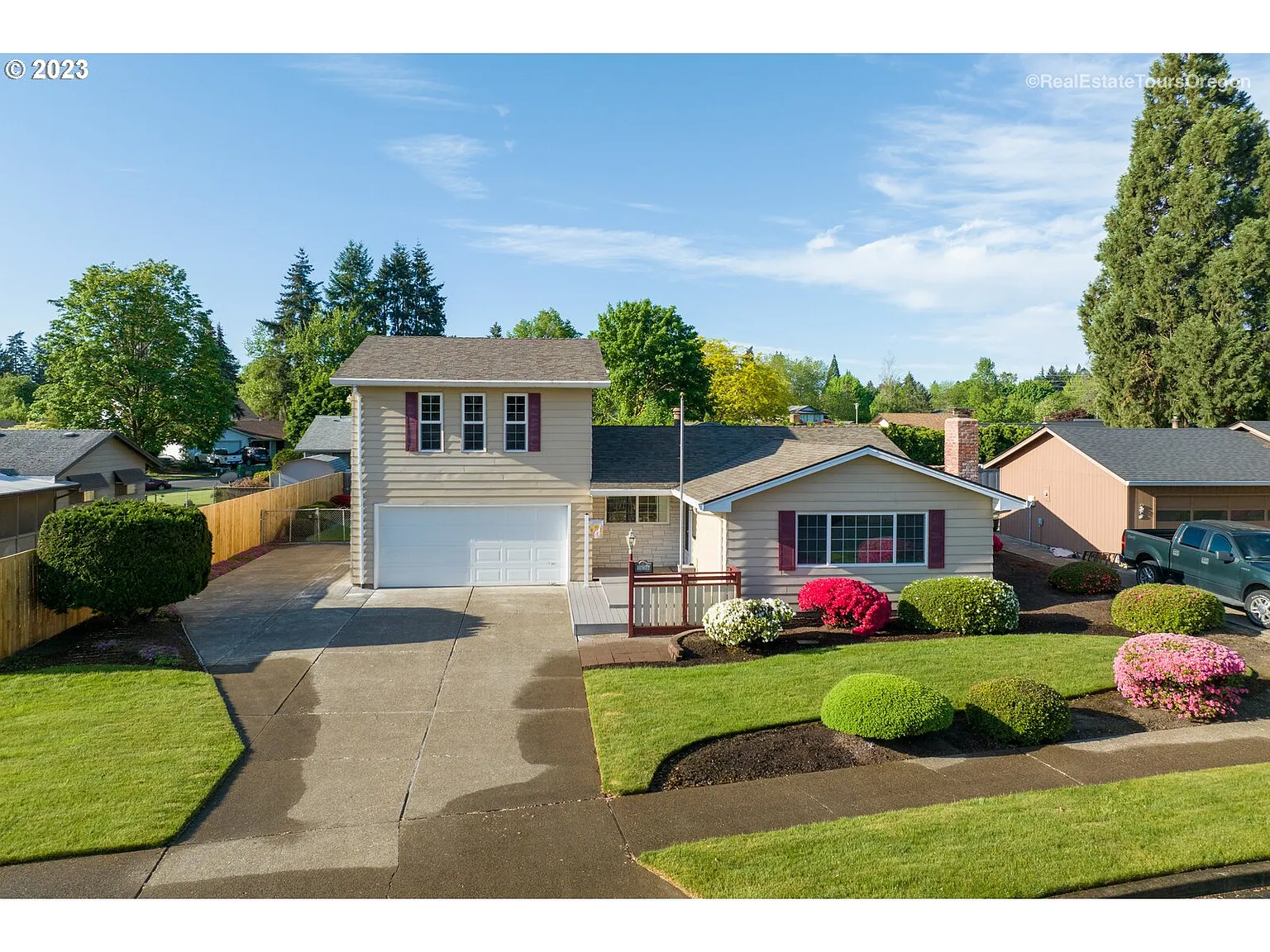 1630 Avon Way photo 1