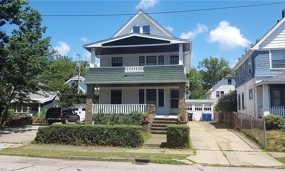 1st image of 1203 E 175th St