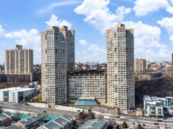 7002 Boulevard #43B, West New York, NJ 07093