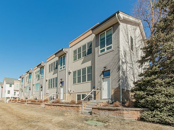 3rd image of 2315 River Pointe Ln