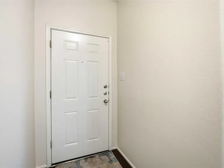 4718 Lonestone Cir — Photo 4