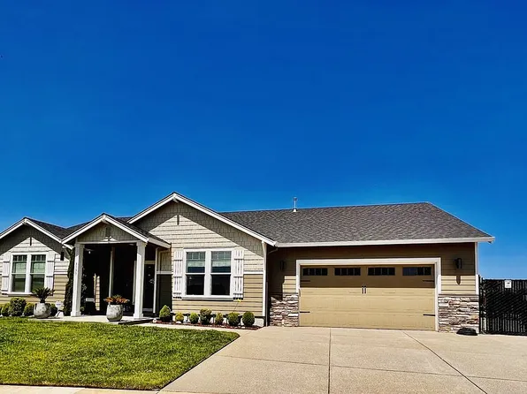 3133 Clearwater Dr NE, Albany, OR 97321