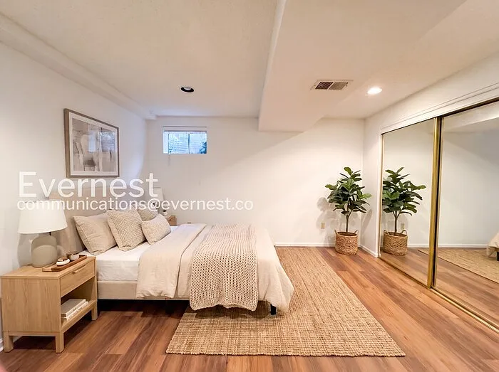 5042 E 112th Pl — Photo 6