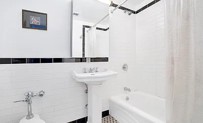 Rented by Living New York