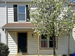 9 Seek Ct, Takoma Park, MD 20912