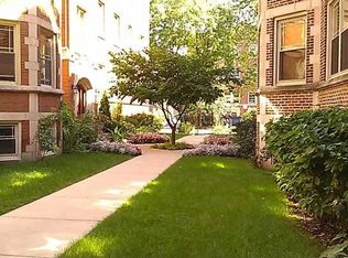 6814 N Ashland Blvd APT 3C, Chicago, IL 60626
