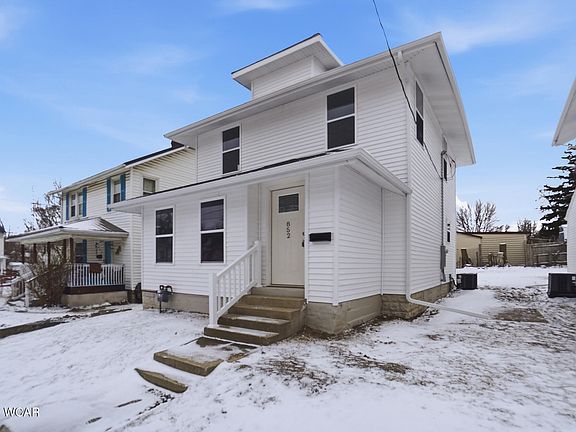 3rd image of 852 Faurot Ave