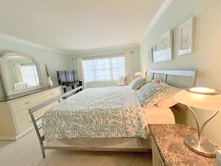 3400 Galt Ocean Dr #503S — Photo 10