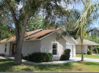 211 Florida Ave, Mascotte, FL 34753