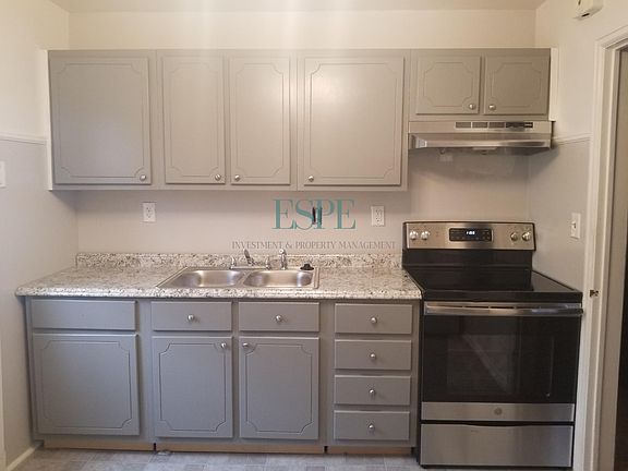 2nd image of 1707 Halifax Ave