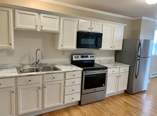 107 S Knowles Ave APT 210, New Richmond, WI 54017
