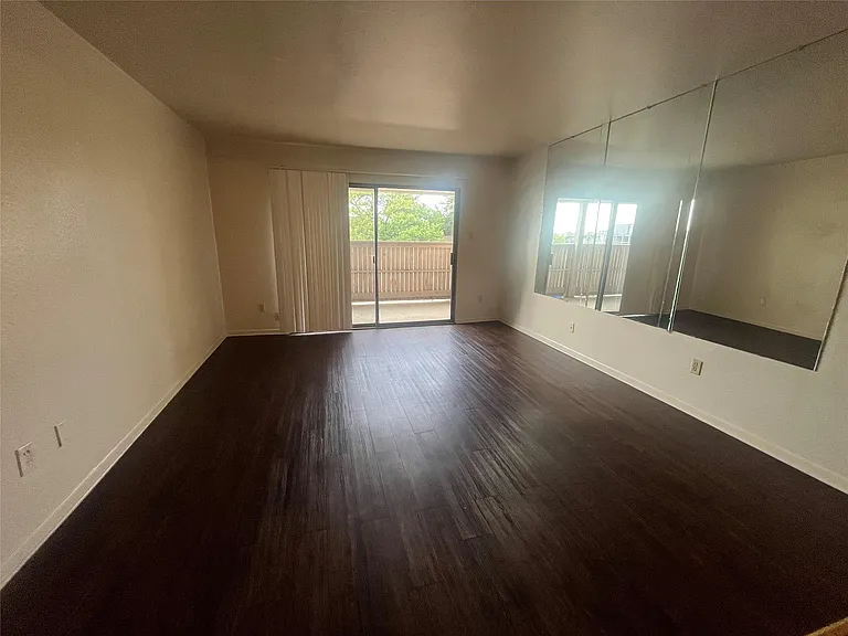 8529 Hearth Dr #34 — Photo 9