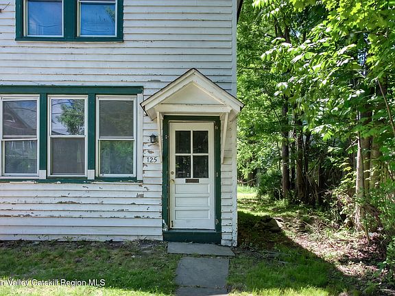 3rd image of 125 Tinker Street