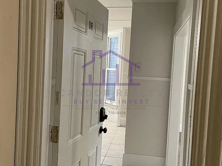 285 Washington St #1F — Photo 3