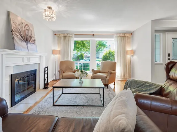 21371 86th Ave, Langley, BC V1M 1Z7