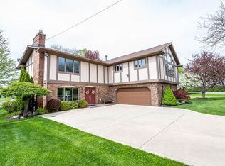 10670 Hewitt Rd, Brooklyn, MI 49230