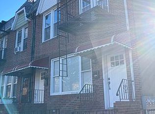 18-38 21st Dr #1R, Astoria, NY 11105