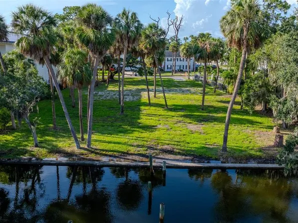 2631 N Dundee St #16, Tampa, FL 33629