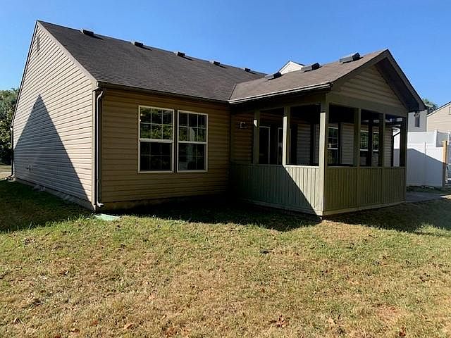 2nd image of 6824 Decatur Ridge Pl
