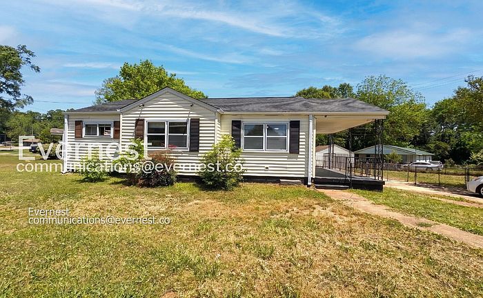 1st image of 200 Woodward Dr