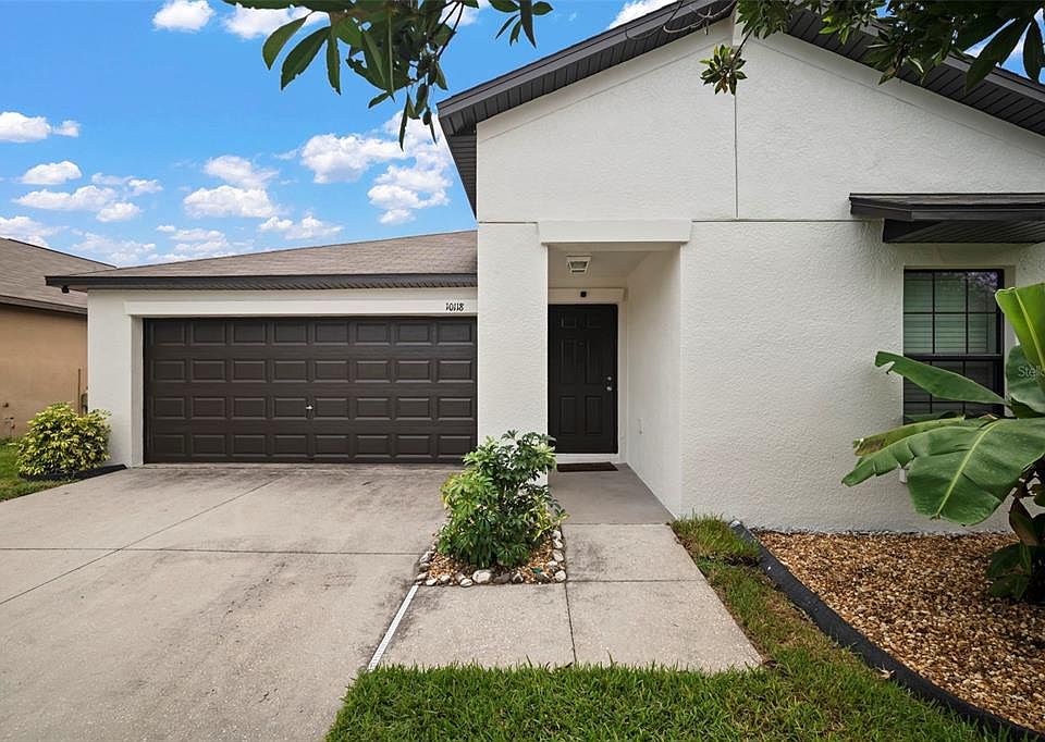 1st image of 10118 Carloway Hills Dr