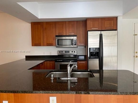 4th image of 4100 Salzedo St Penthouse 1006