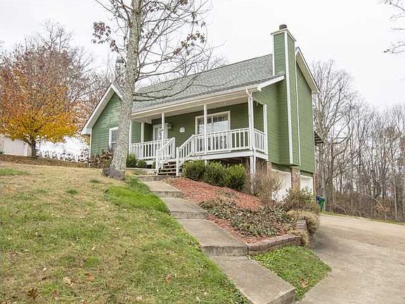 3rd image of 7013 Hunter Glen Dr