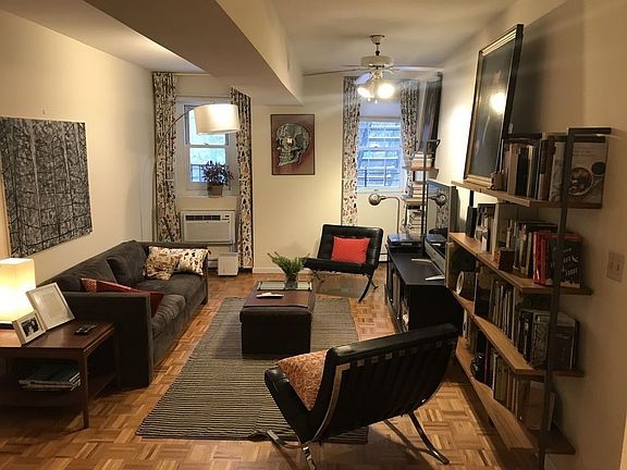 2nd image of 174 Carroll St APT 2E