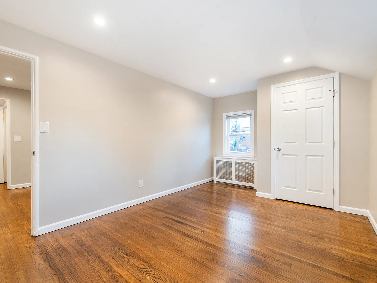 1 bed, $1,800 — Photo 3